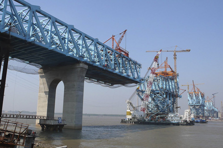 High-speed railway line from Beijing to Shanghai, Nanjing Big Bridge, Supervision